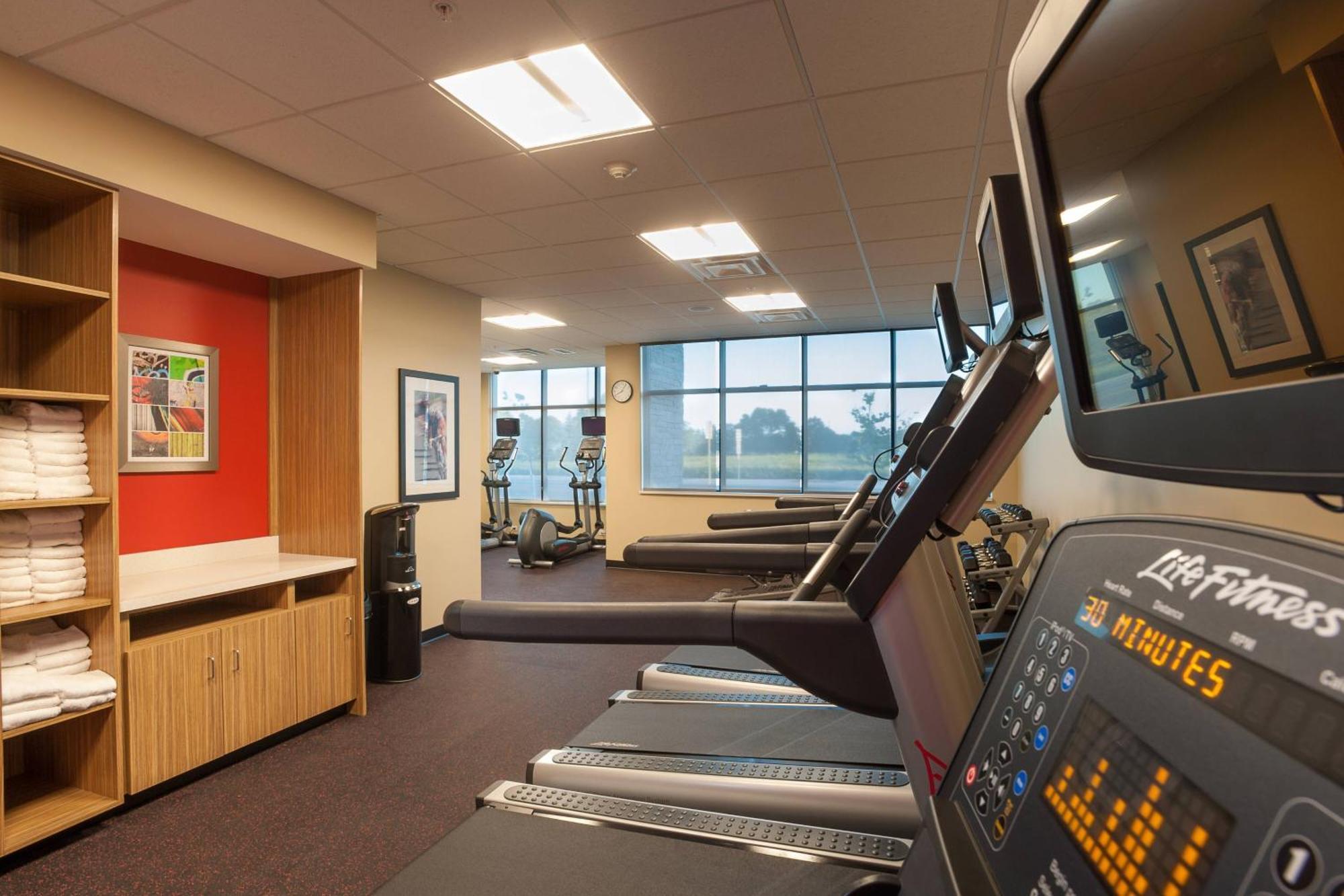 Towneplace Suites By Marriott Minneapolis Near Mall Of America Μπλούμινγκτον Εξωτερικό φωτογραφία
